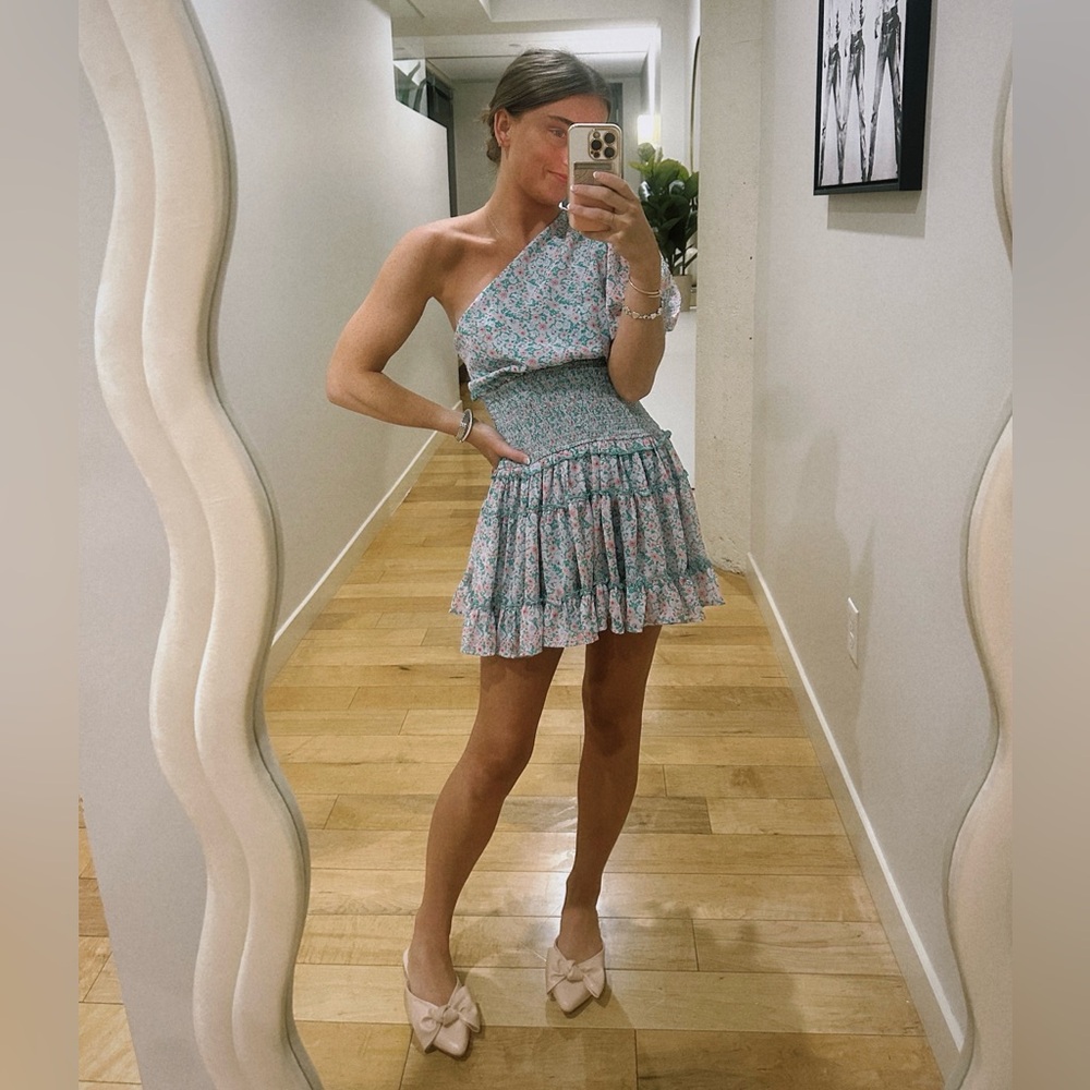One-shoulder mini dress